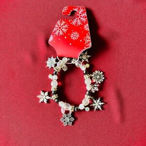 Elegant Silver Snowflake Charm Bracelet Christmas